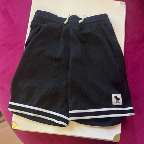 Abercrombie Kids Casual Athletic Shorts - Size 7/8 - Picture 1 of 2